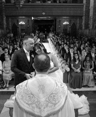 Sou Adelayde Bibianna, mas adoro ser chamada de Adê . Sou apaixonada  em realizar sonhos!