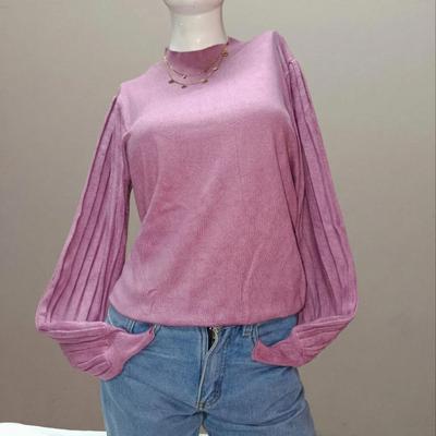 CHOMPA DE TEJIDO FINO, talla M color rosa Precio 40 bs